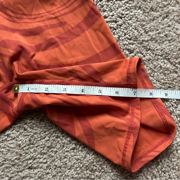 Vitality Balance Athletica Orange Ascend High Waisted Volley Shorts Size Small - Picture 4 of 4